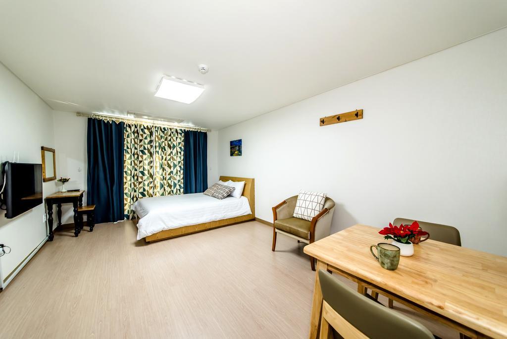Dorami Pension Seogwipo Ngoại thất bức ảnh