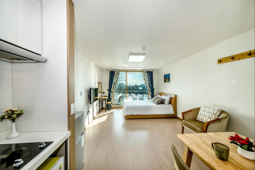 Dorami Pension Seogwipo Ngoại thất bức ảnh
