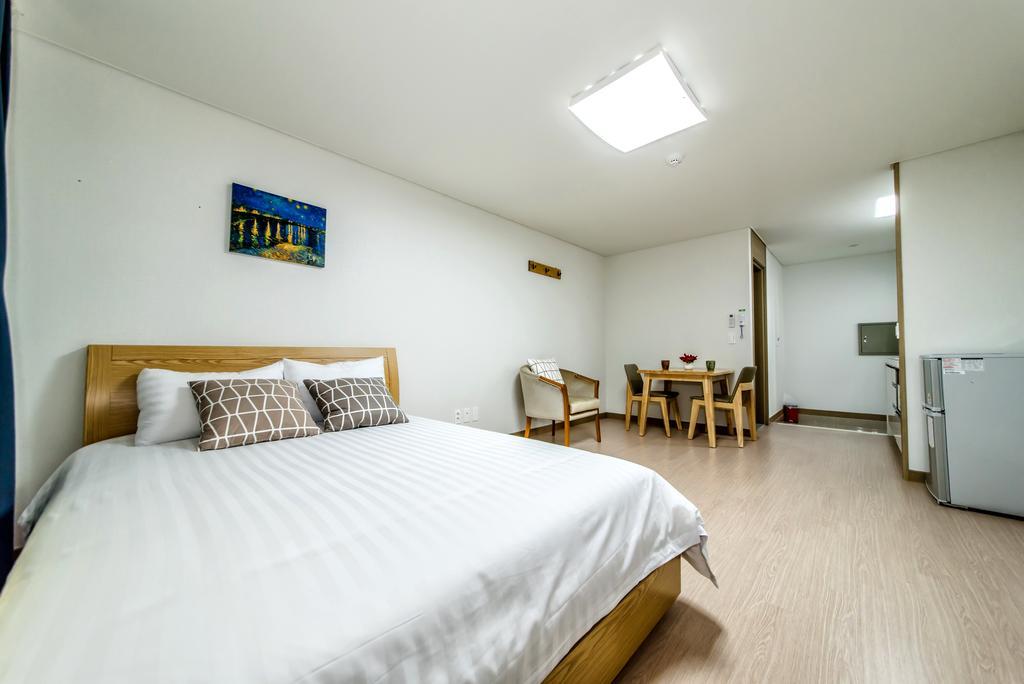 Dorami Pension Seogwipo Ngoại thất bức ảnh