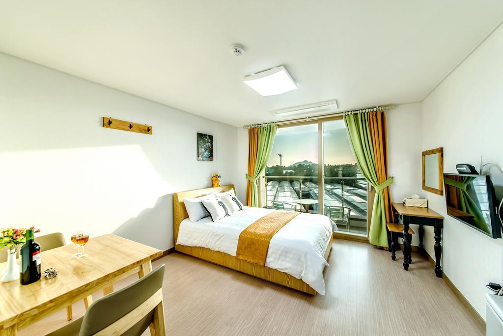 Dorami Pension Seogwipo Ngoại thất bức ảnh