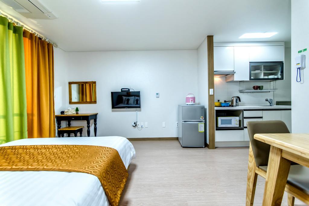 Dorami Pension Seogwipo Ngoại thất bức ảnh
