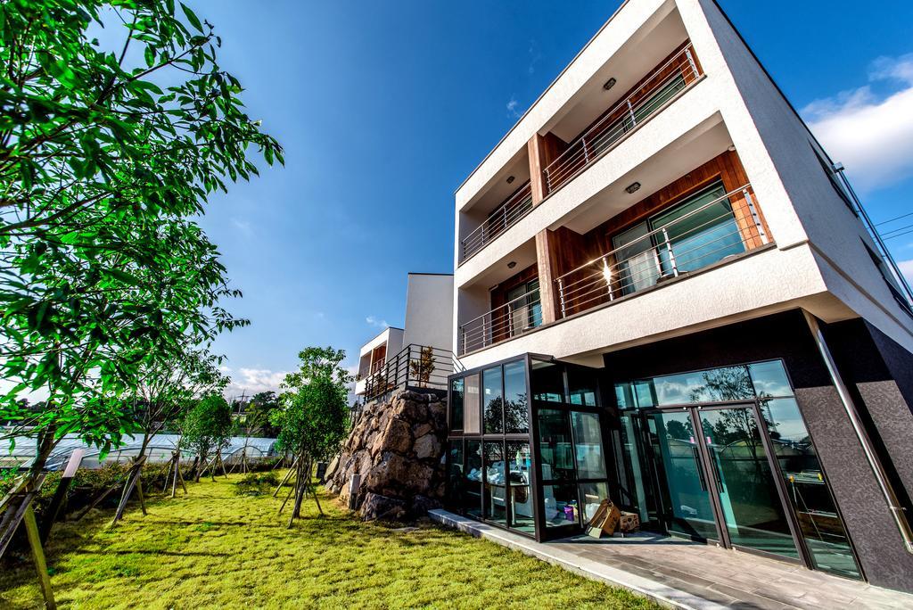 Dorami Pension Seogwipo Ngoại thất bức ảnh