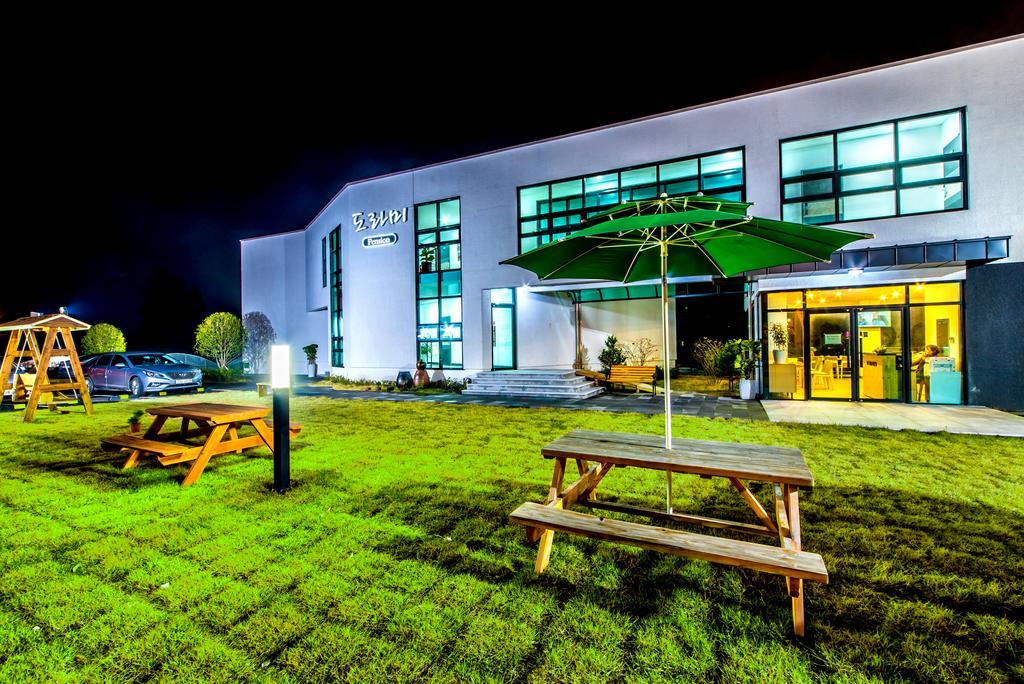 Dorami Pension Seogwipo Ngoại thất bức ảnh