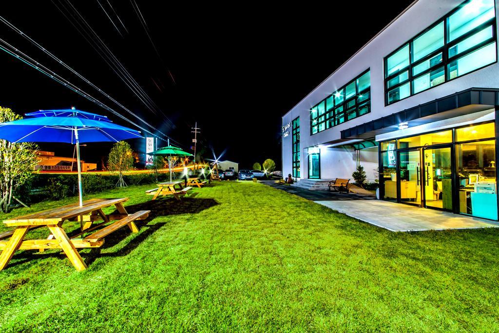 Dorami Pension Seogwipo Ngoại thất bức ảnh