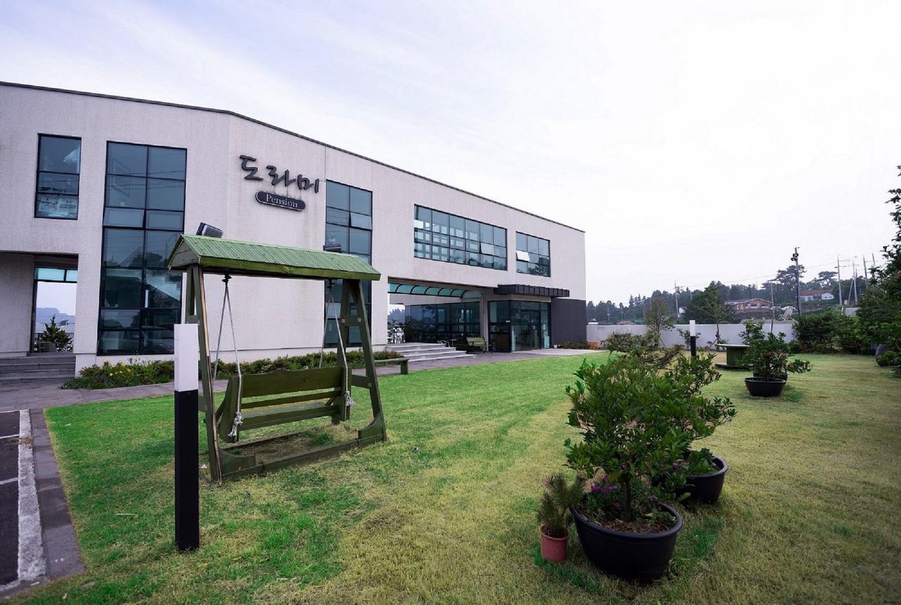 Dorami Pension Seogwipo Ngoại thất bức ảnh
