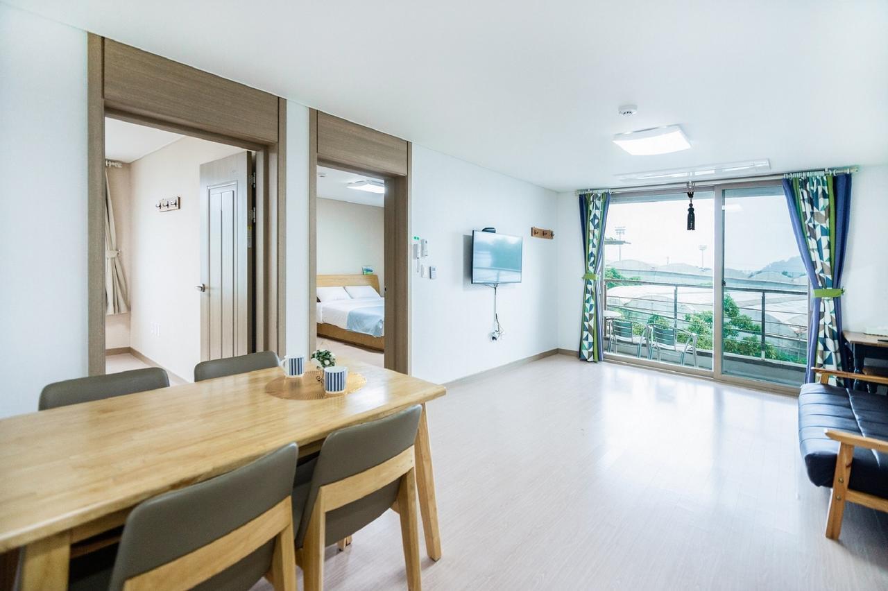 Dorami Pension Seogwipo Ngoại thất bức ảnh