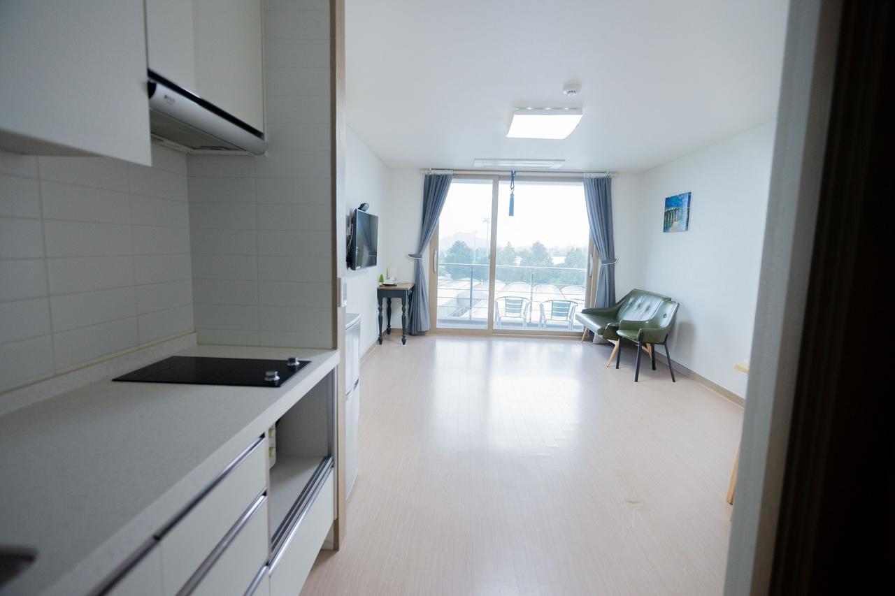 Dorami Pension Seogwipo Ngoại thất bức ảnh