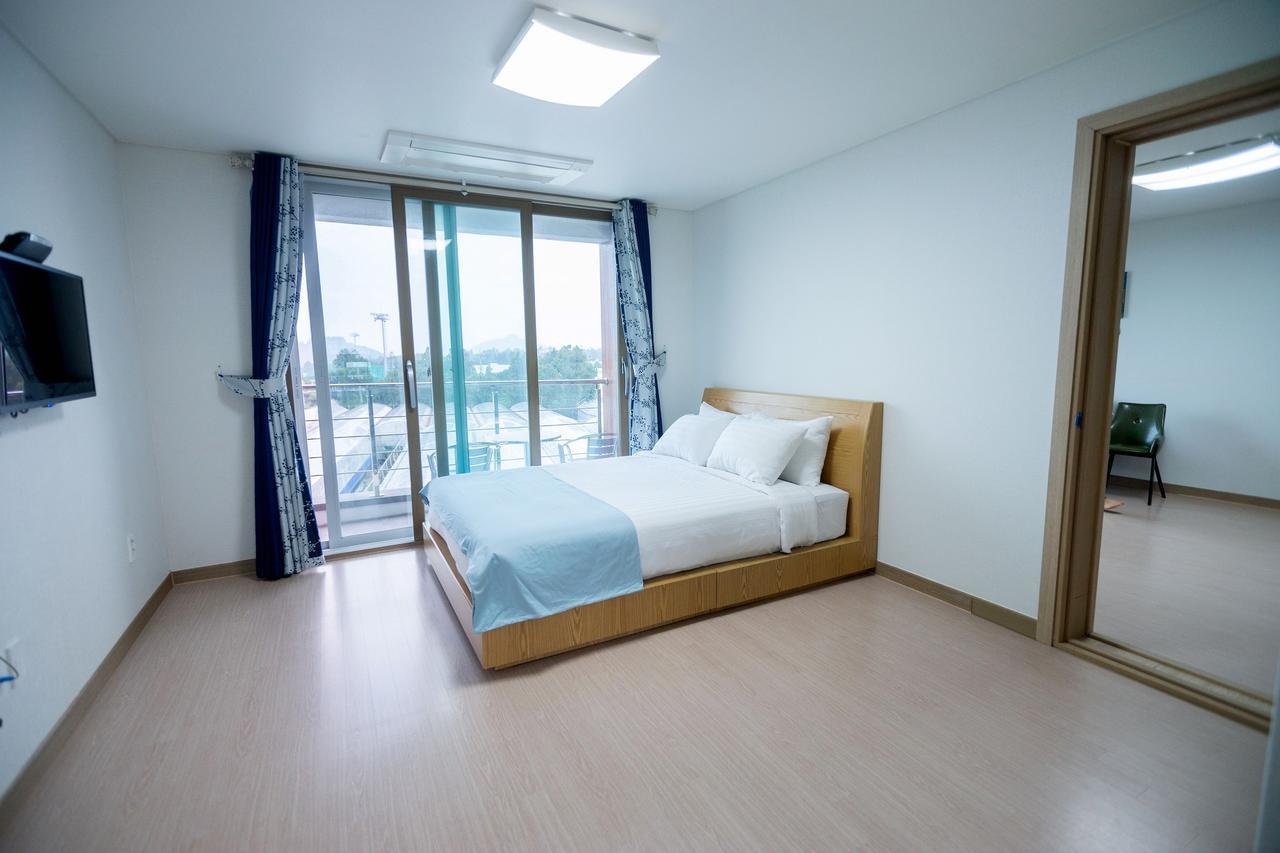 Dorami Pension Seogwipo Ngoại thất bức ảnh